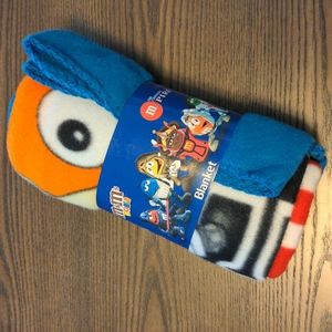 M&M's World blanket